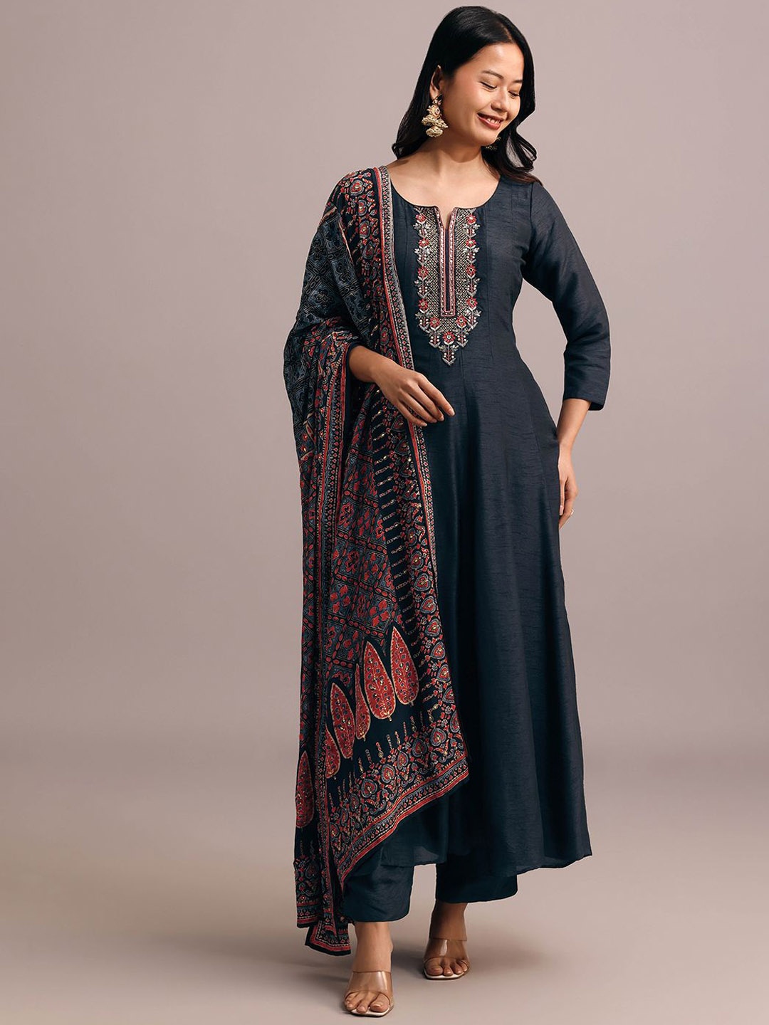 

KALKI Fashion Floral Motif Embroidered Notch-Neck Anarkali Kurta With Trousers And Dupatta, Black