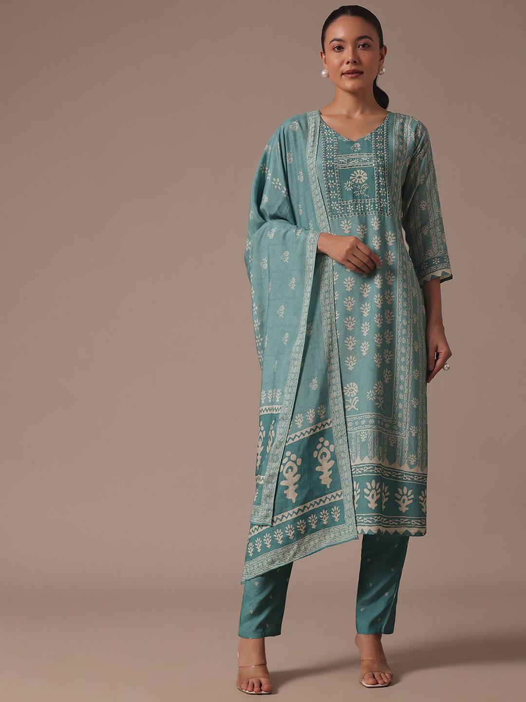 

KALKI Fashion Floral Printed V-Neck Straight Kurta With Trousers And Dupatta, Blue