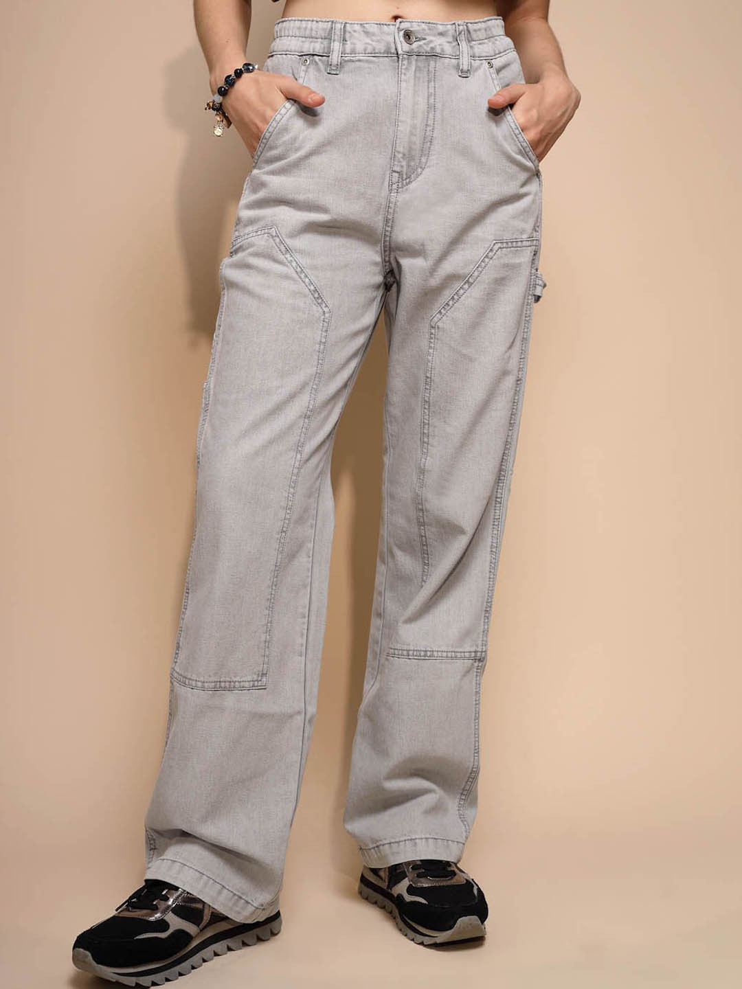 

Global Republic Women Cotton Straight Fit High-Rise Light Fade Stretchable Jeans, Grey