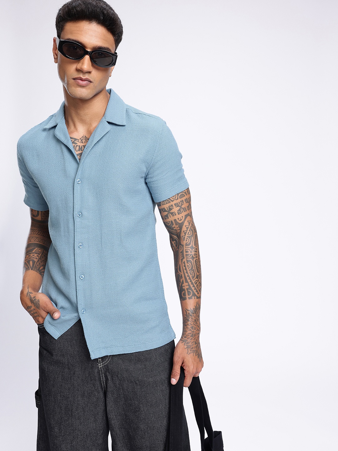 

glitchez Street Classic Self Design Textured Casual Shirt, Blue