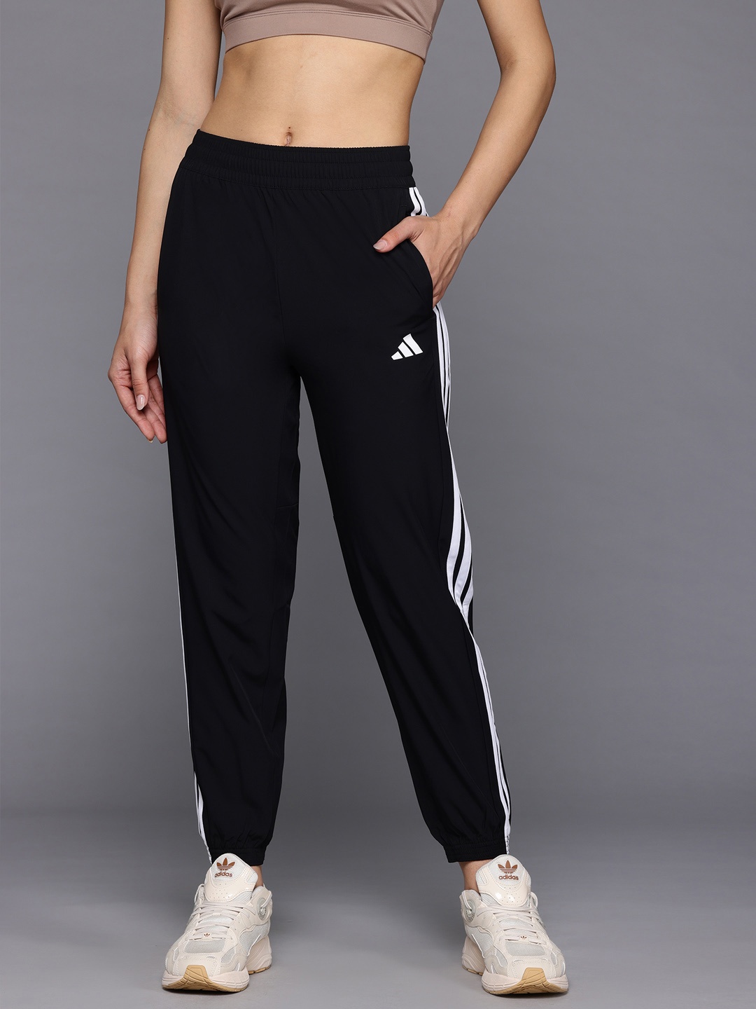 

ADIDAS Women Striped Mid-Rise Clima-Cool Tapered Leg Training Joggers, Black