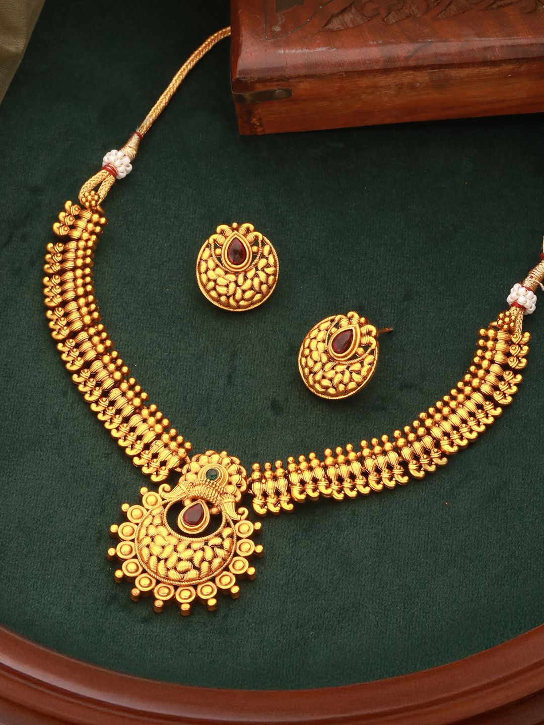 

Saraf RS Jewellery Gold-Plated American Diamond Stone-Studded Necklace & Earrings
