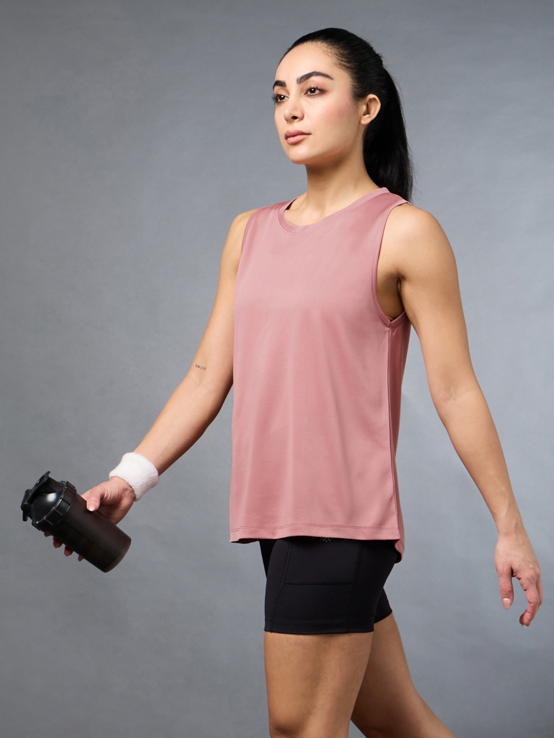 

CULT Women Moisture Wicking Solid Round Neck T-shirt, Pink