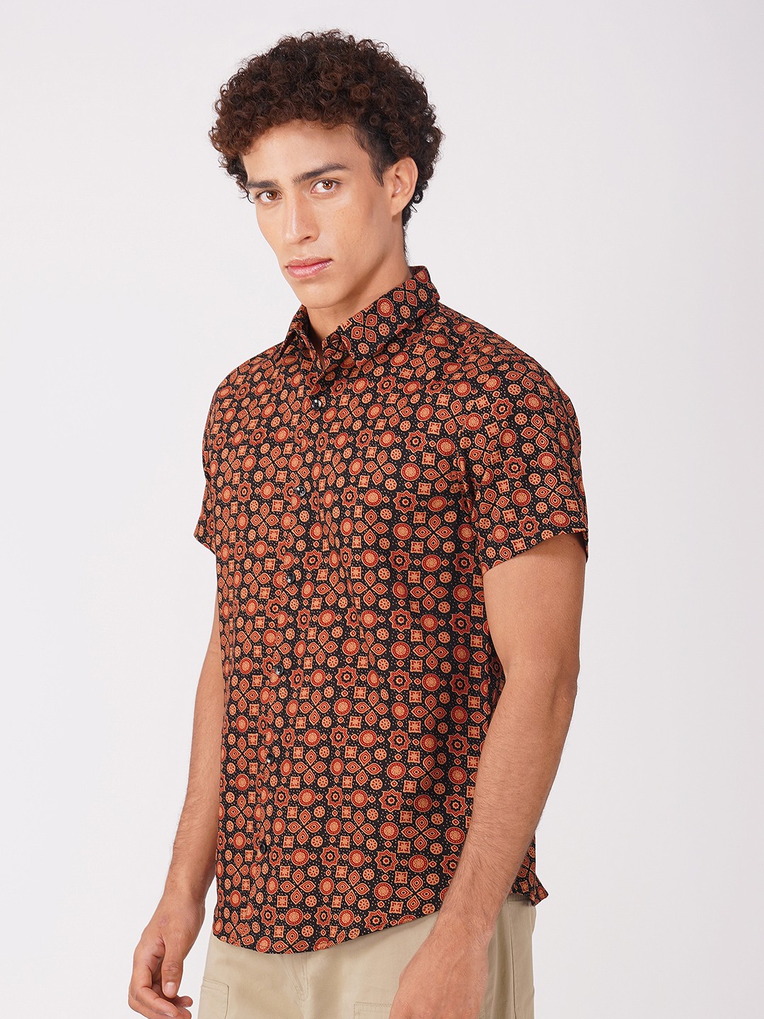 

Vastraa Fusion Men Mandarin Collar Vertical Striped Cotton Casual Shirt, Brown
