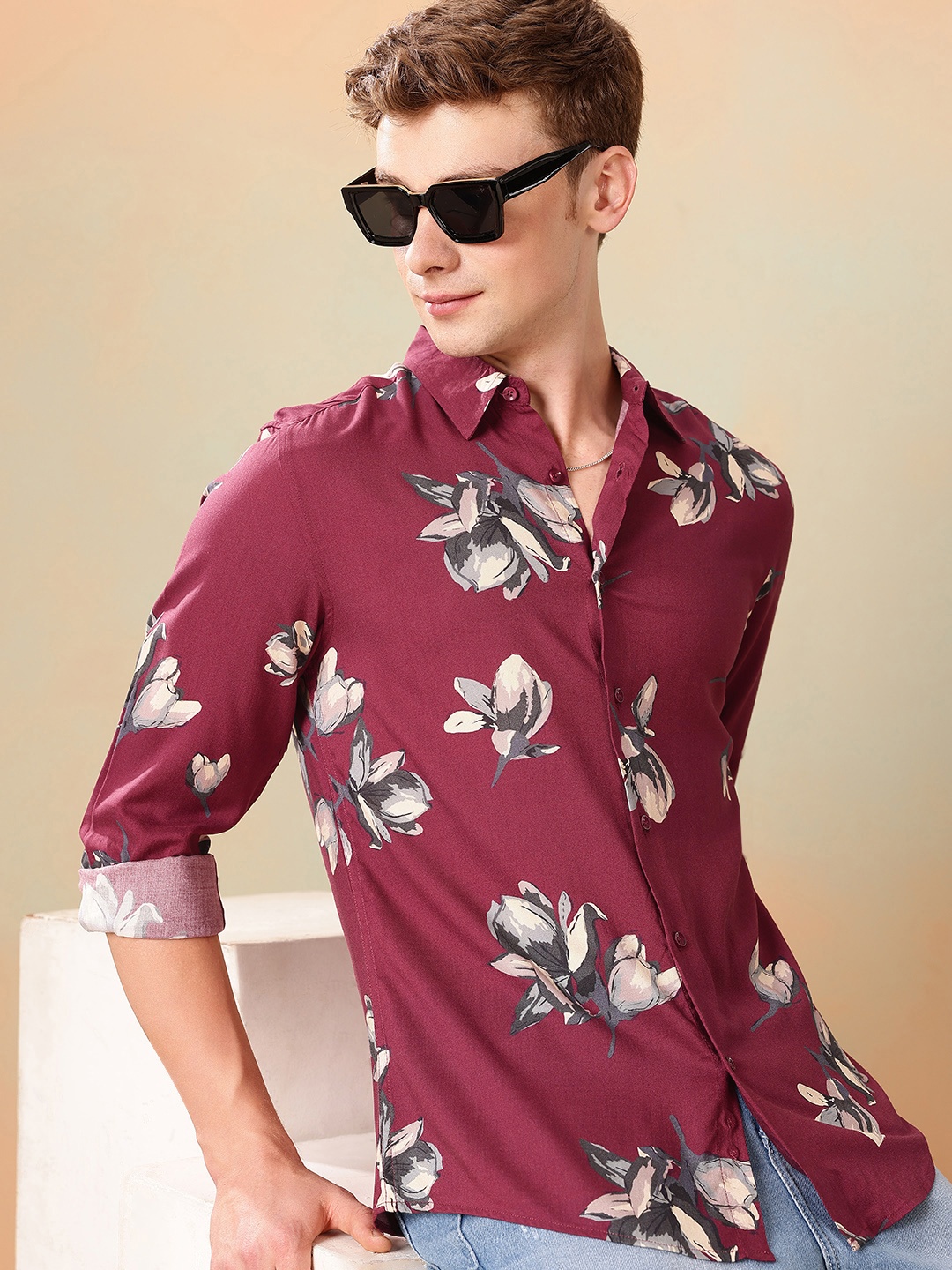 

Mast & Harbour Opaque Floral Printed Casual Shirt, Maroon