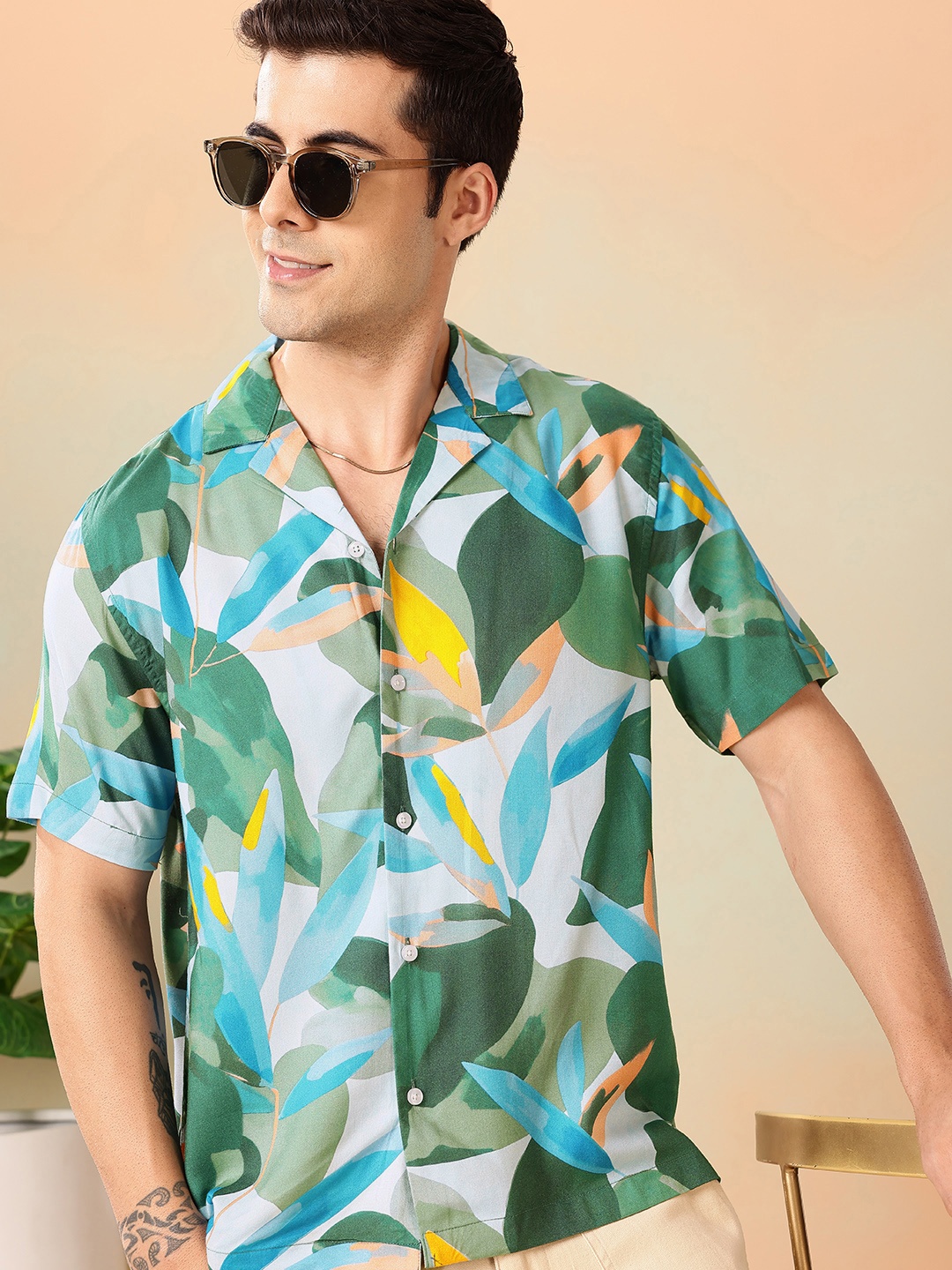 

Mast & Harbour Relaxed Fit Opaque Abstract Printed Casual Shirt, Green