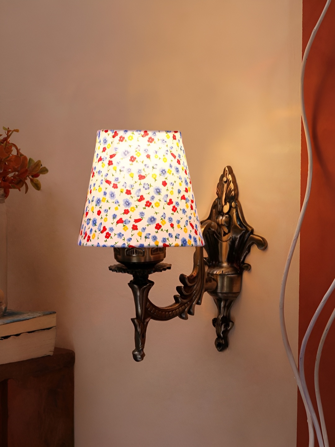 

Aura White & Red Printed Metal Traditional Cylinder Shaped Wall Lamp