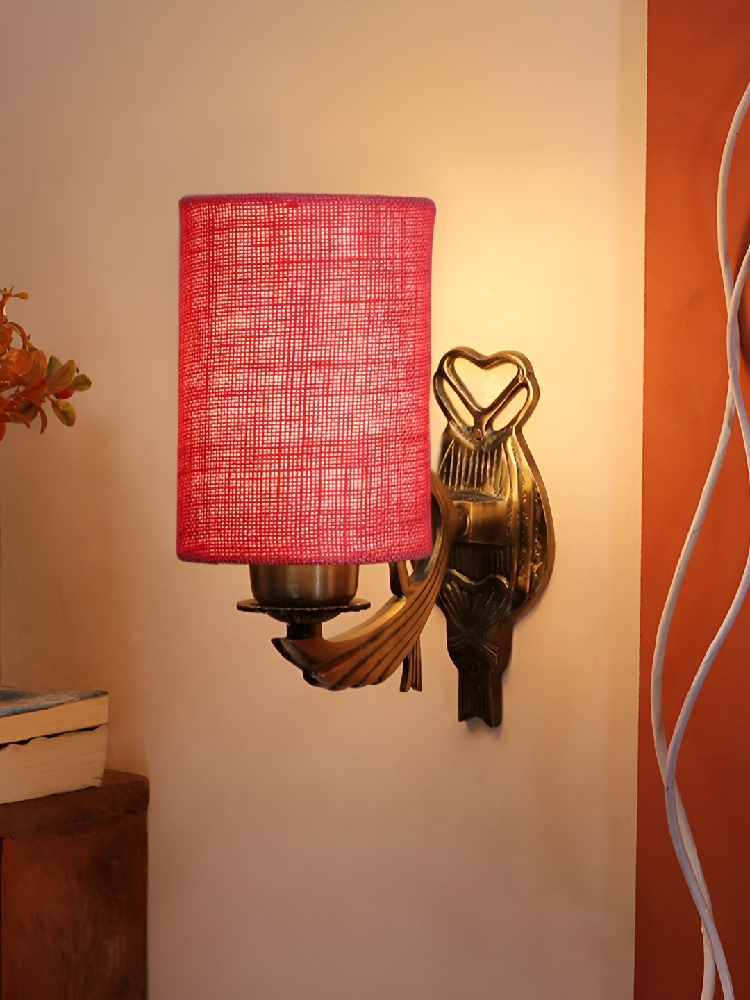 

Aura Pink & Gold Toned Metal Traditional Cylinder Shaped Wall Lamp