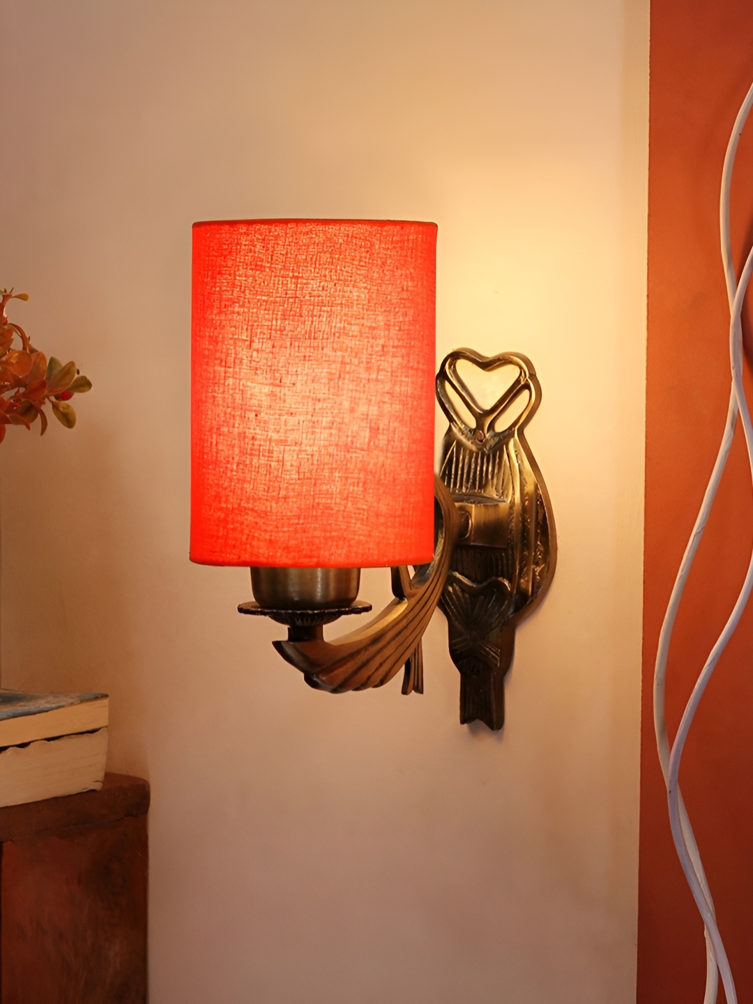 

Aura Orange & Gold Toned Metal Traditional Cylinder Shaped Wall Lamp