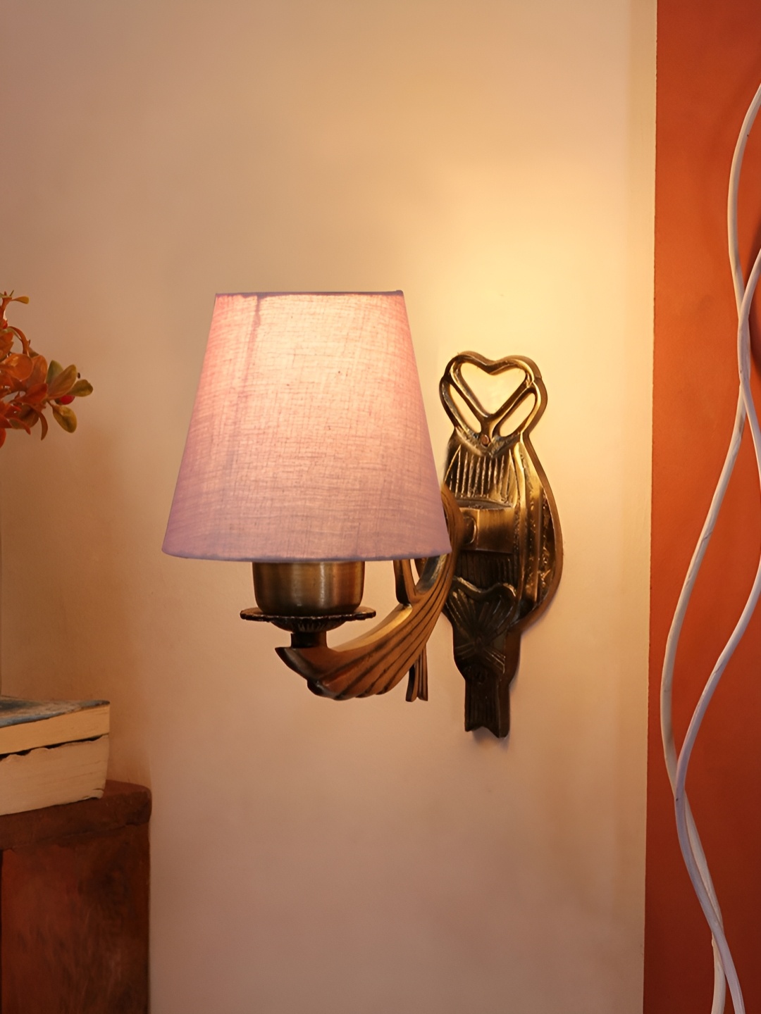 

Aura Grey & Brown Metal Traditional Abstract Shaped Shaped Wall Lamp