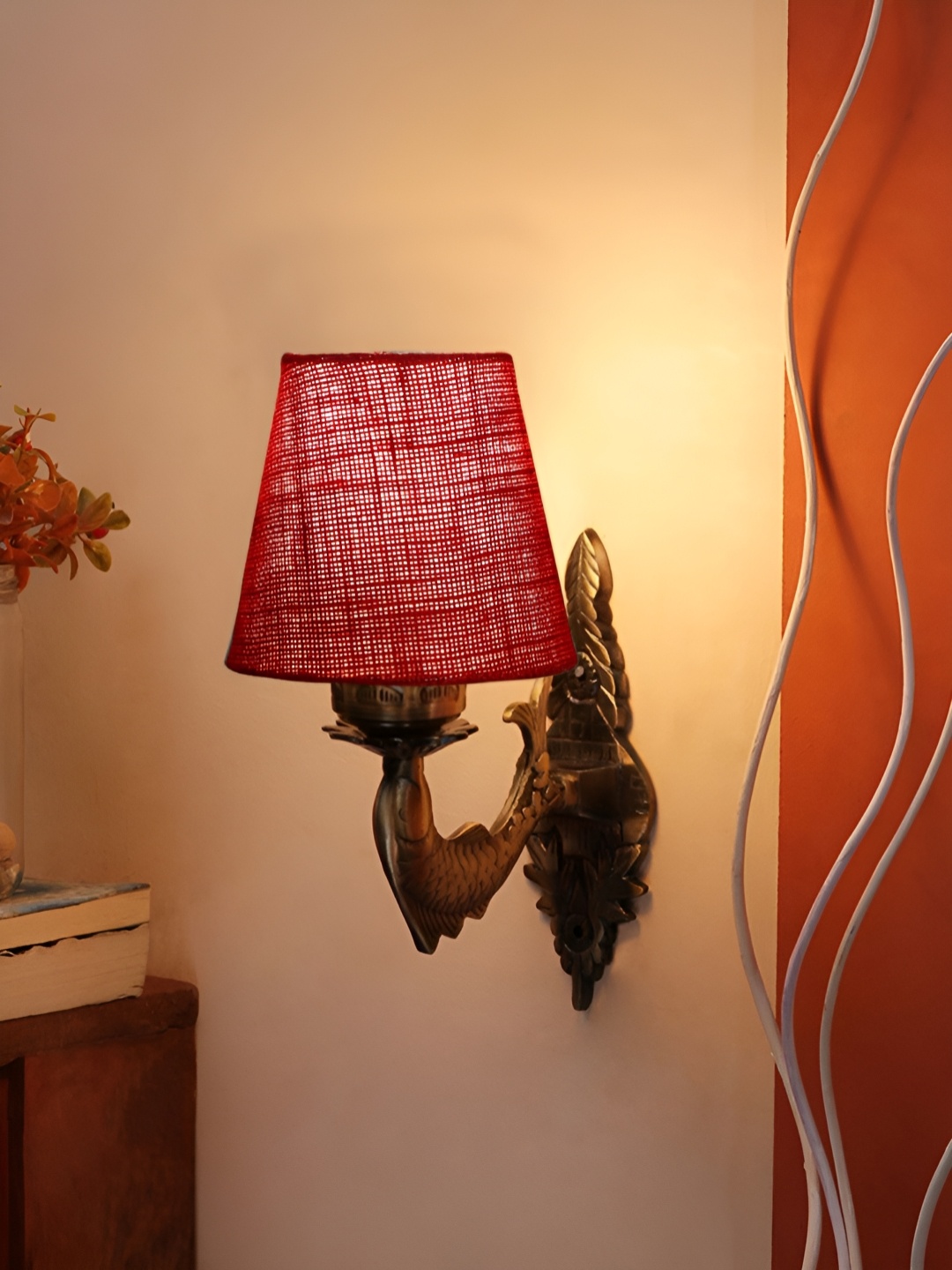 

Aura Maroon & Gold Toned Metal Traditional Cylinder Shaped Wall Lamp