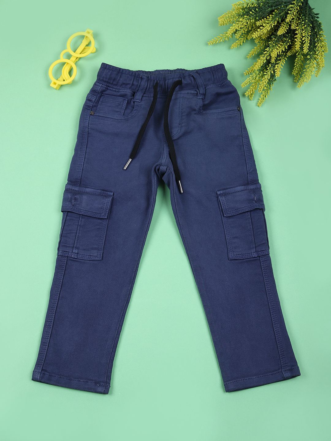 

V-Mart Boys Light Fade Stretchable Mid-Rise Jeans, Grey
