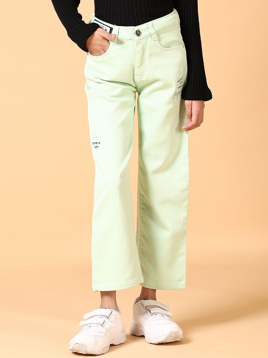 

V-Mart Girls Light Fade Mid-Rise Stretchable Jeans, Green