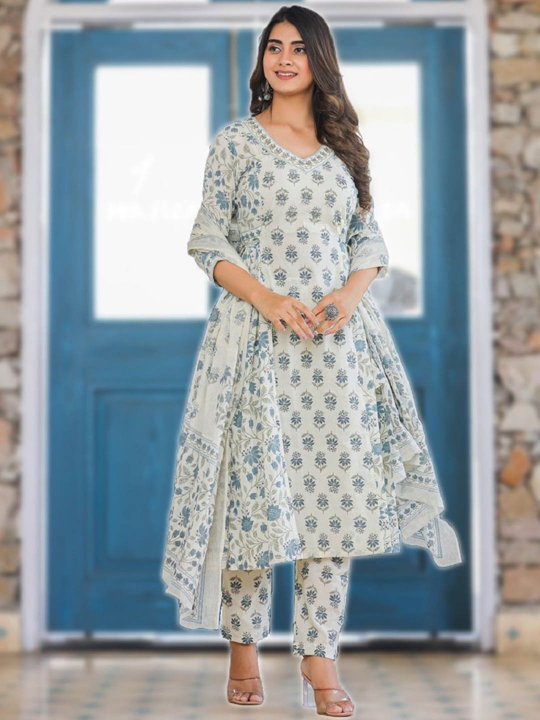 

Moda Rapido Women Printed Regular Kurta with Trousers & With Dupatta, White