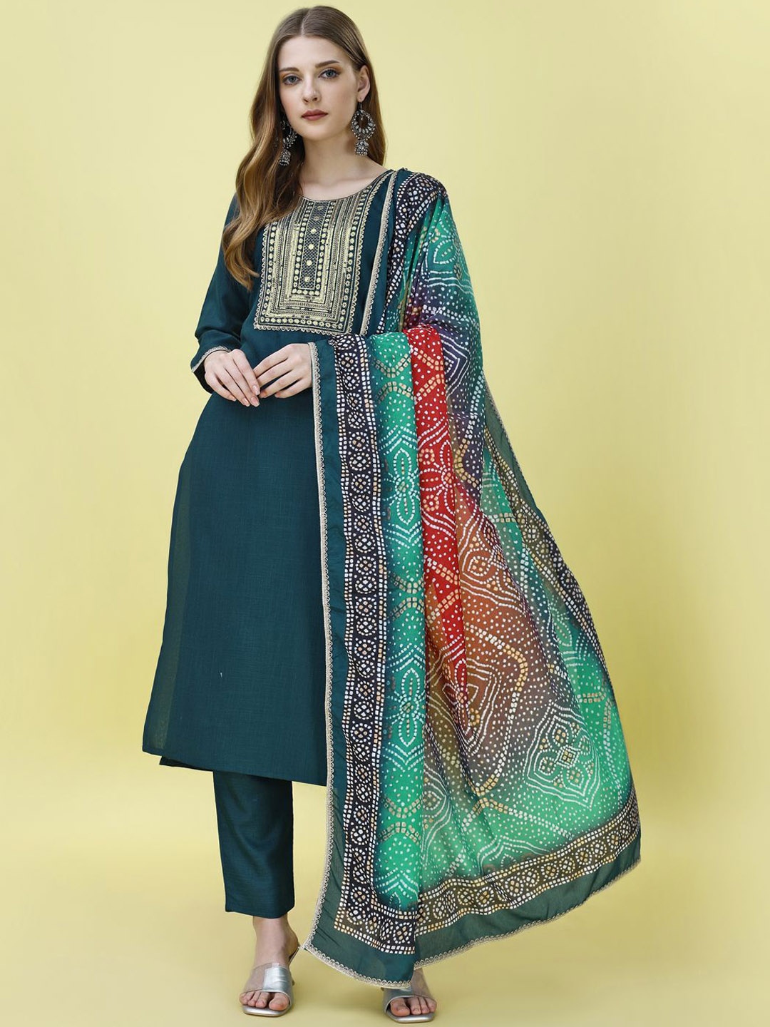

Moda Rapido Sequinned Embroidered Straight Kurta With Trouser And Dupatta, Teal