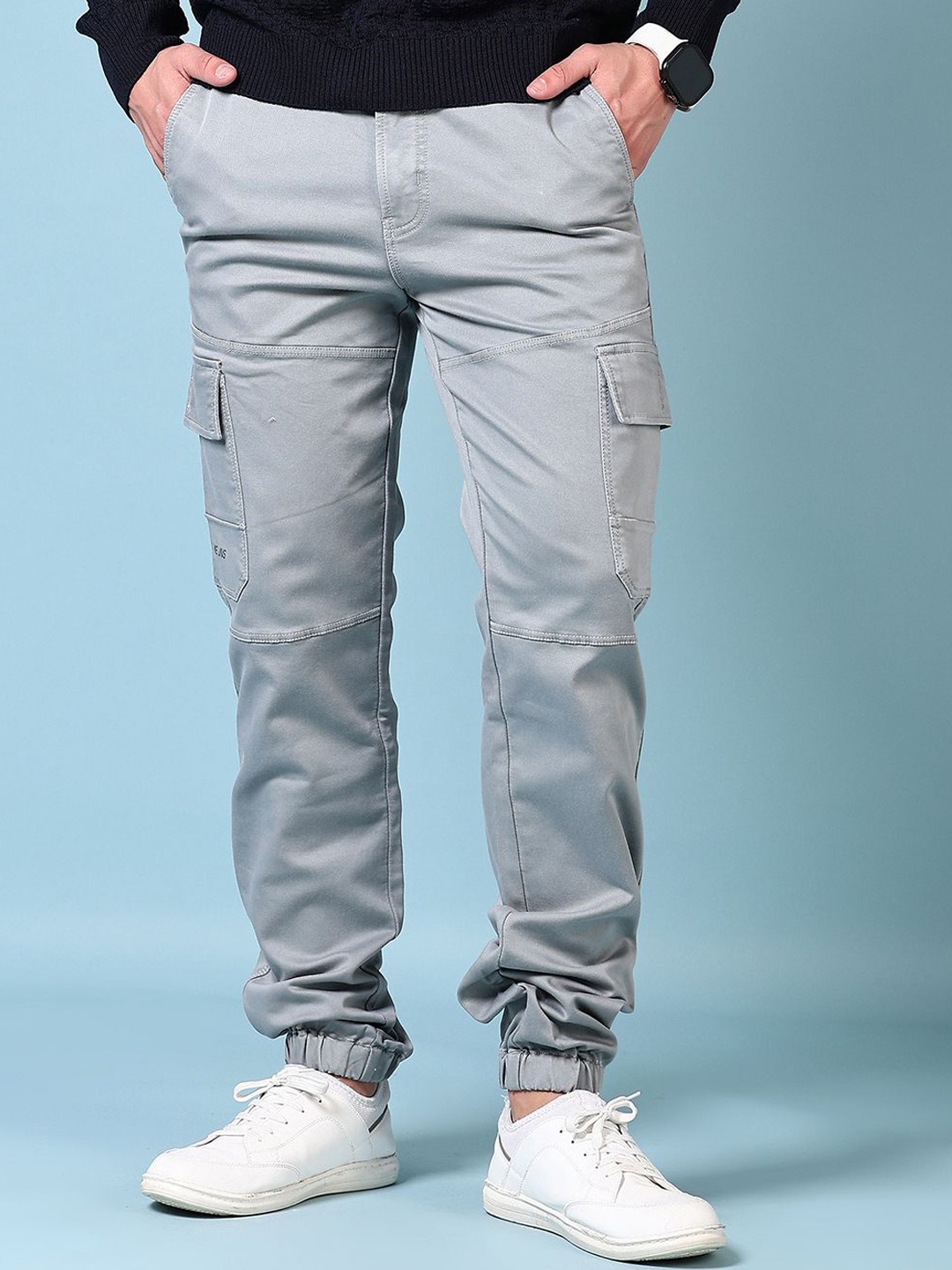 

V-Mart Men Light Fade Mid-Rise Cotton Jeans, Grey