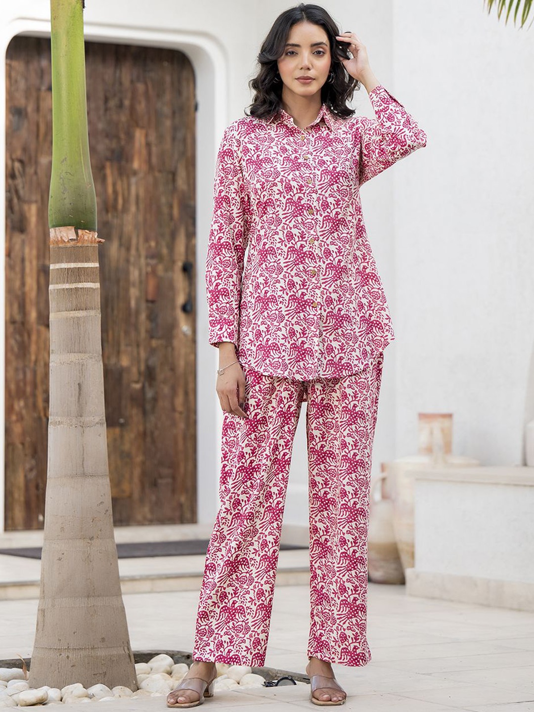 

BAESD Floral Printed Long Sleeves Shirt With Trouser, Red