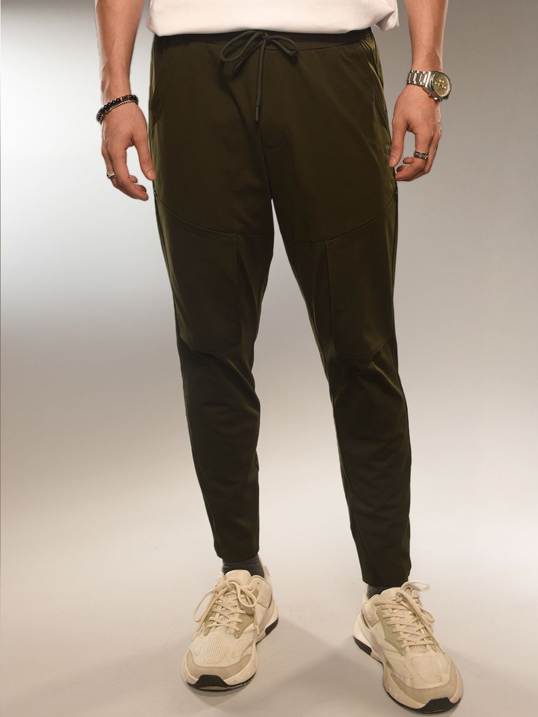 

Supa Men Moisture Wicking Joggers, Olive