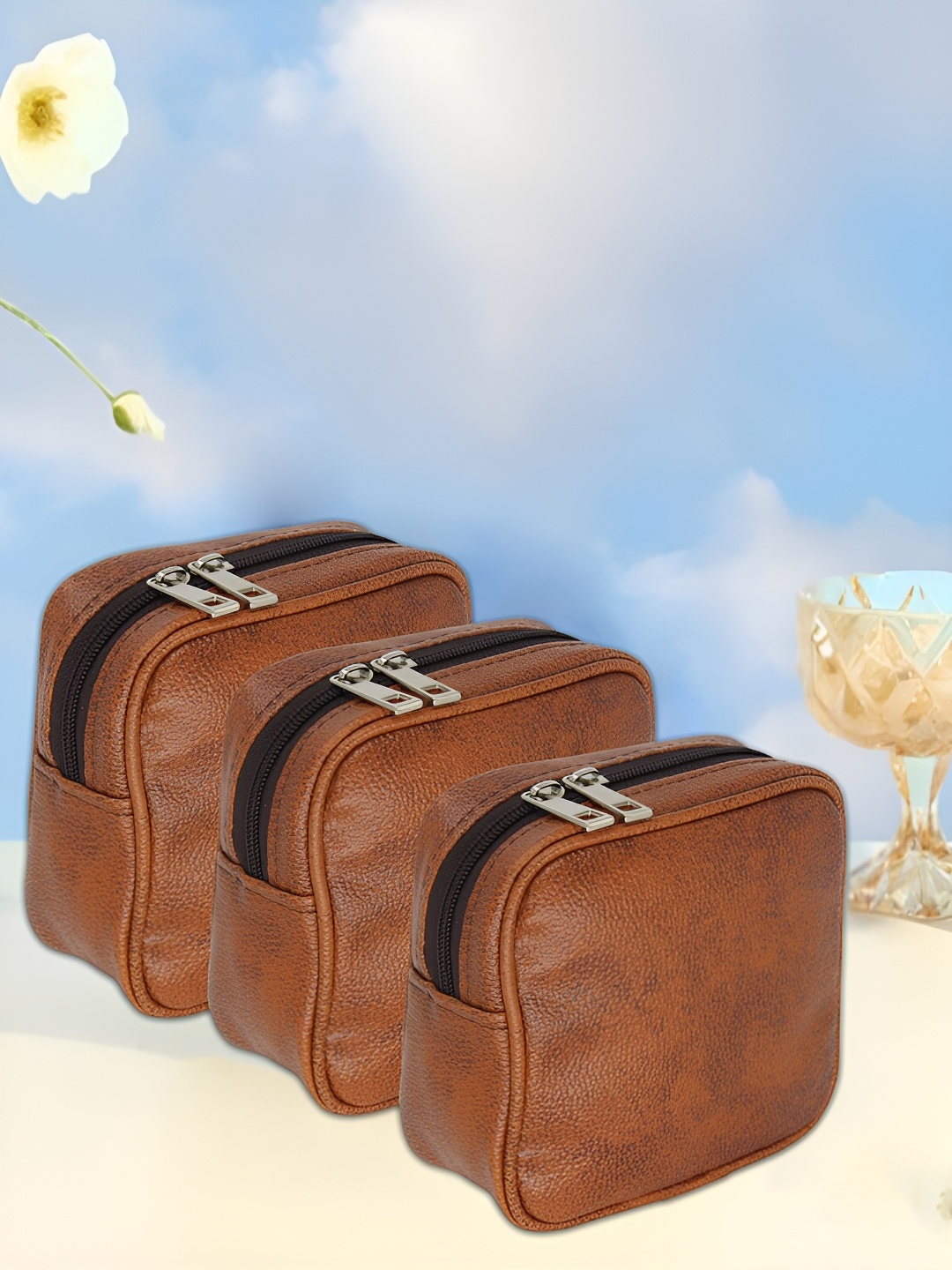 

atorakushon Brown 3 Pieces Multi-Utility Water Resistant Makeup Storage Bag Organisers