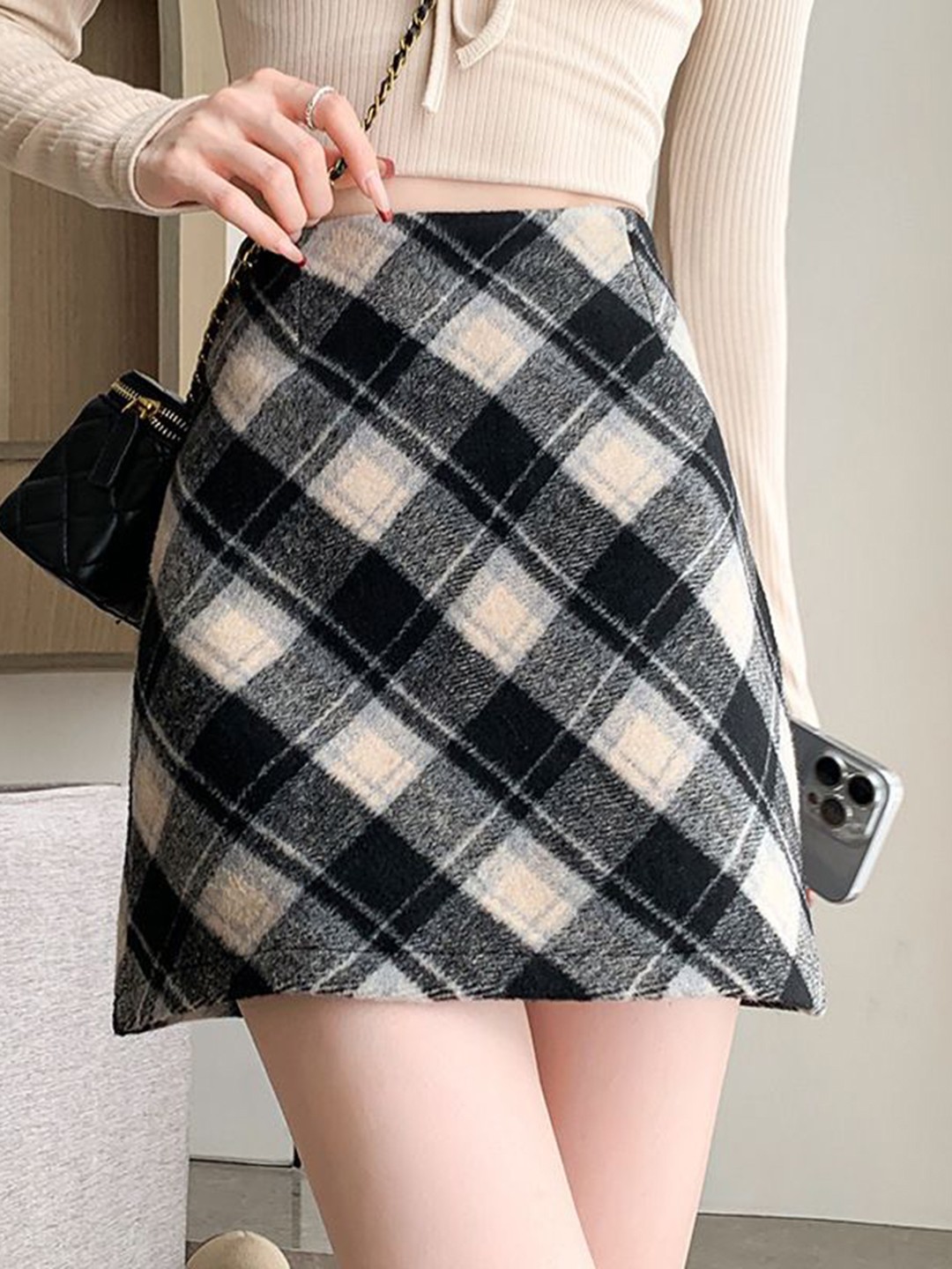 

StyleCast Women Checked A-Line Skirt, Black