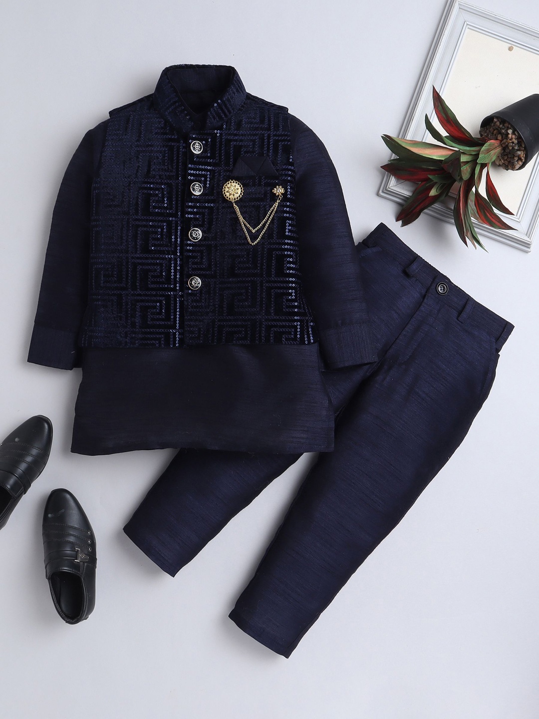 

ahhaaaa Boys Geometric Embellished Sequinned Straight Kurta With Pyjamas And Waistcoat, Navy blue