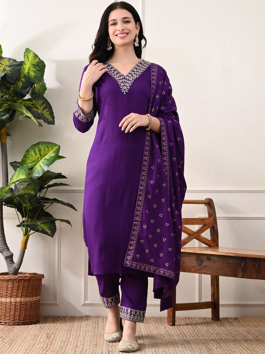 

Bunai Dhaga Floral Embroidered V-Neck Straight Kurta With Trouser & Dupatta, Purple