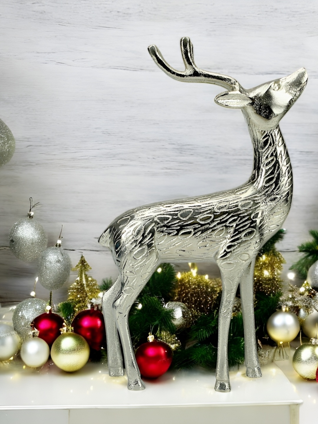 

Hind Decor Silver-Toned Textured Aluminum Standing Reindeer Showpiece