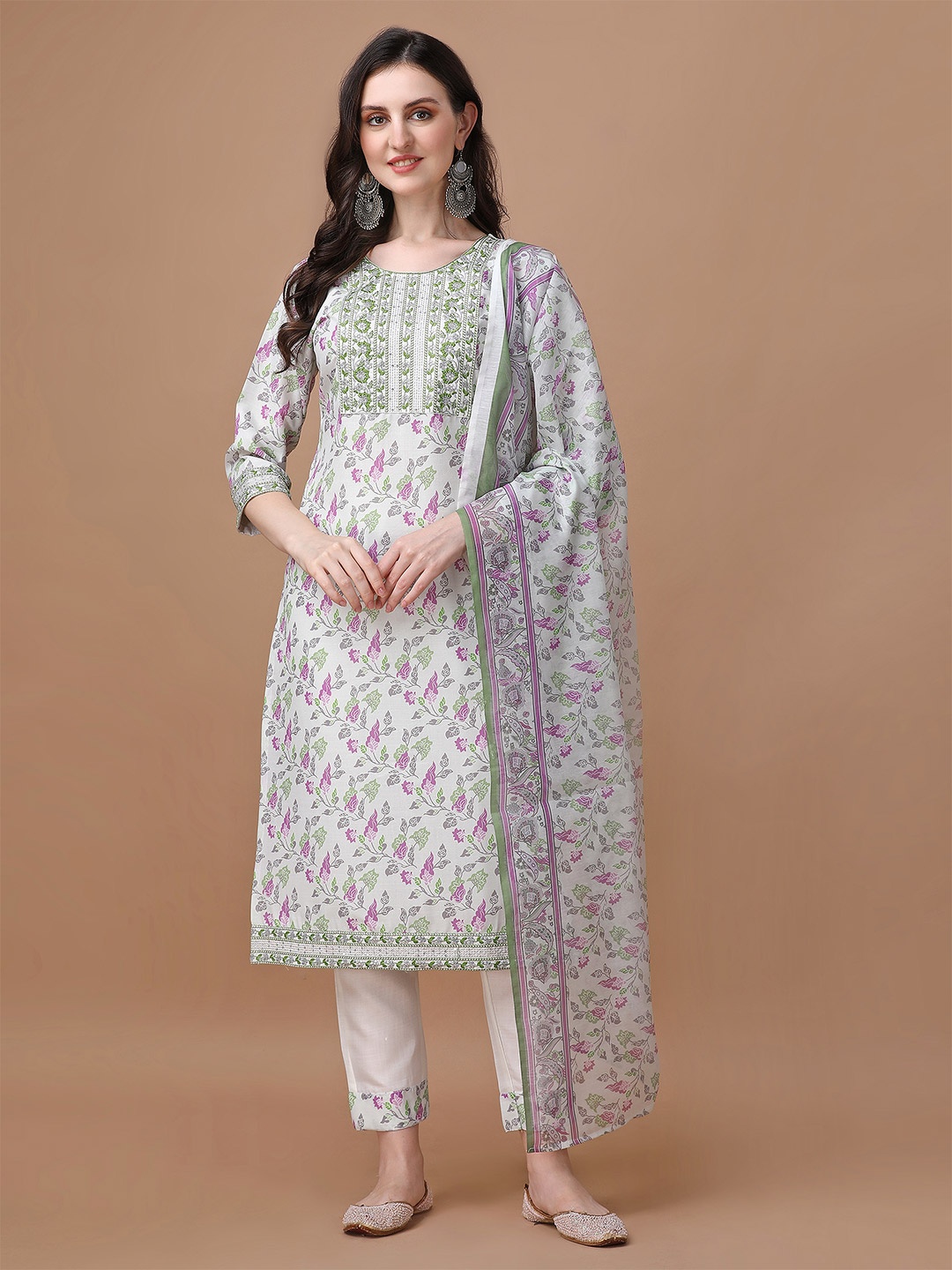 

TRAHIMAM Floral Printed Thread Work Round Neck Straight Kurta With Trouser And Dupatta, Off white