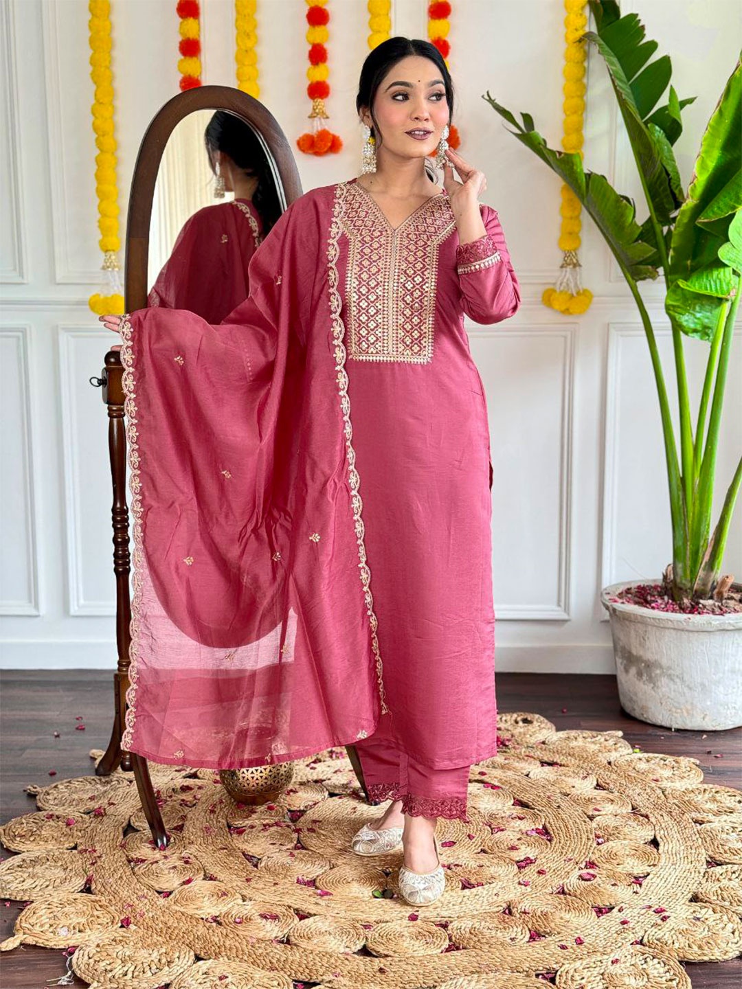 

TRAHIMAM Floral Embroidered Chanderi Silk V-Neck Straight Kurta With Trouser And Dupatta, Pink