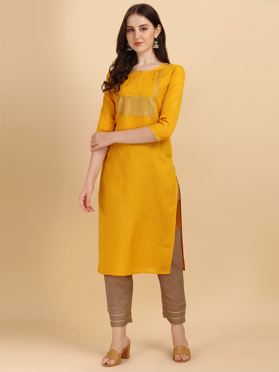 

TRAHIMAM Floral Embroidered Pure Cotton Straight Kurta And Trouser, Yellow