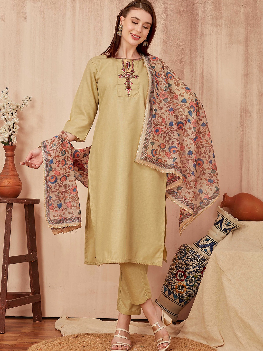 

TRAHIMAM Floral Embroidered Round Neck Straight Kurta With Trouser And Dupatta, Beige