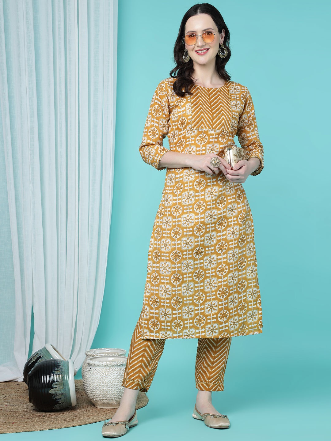 

TRAHIMAM Ethnic Motifs Printed Round Neck Straight Kurta With Trouser, Mustard