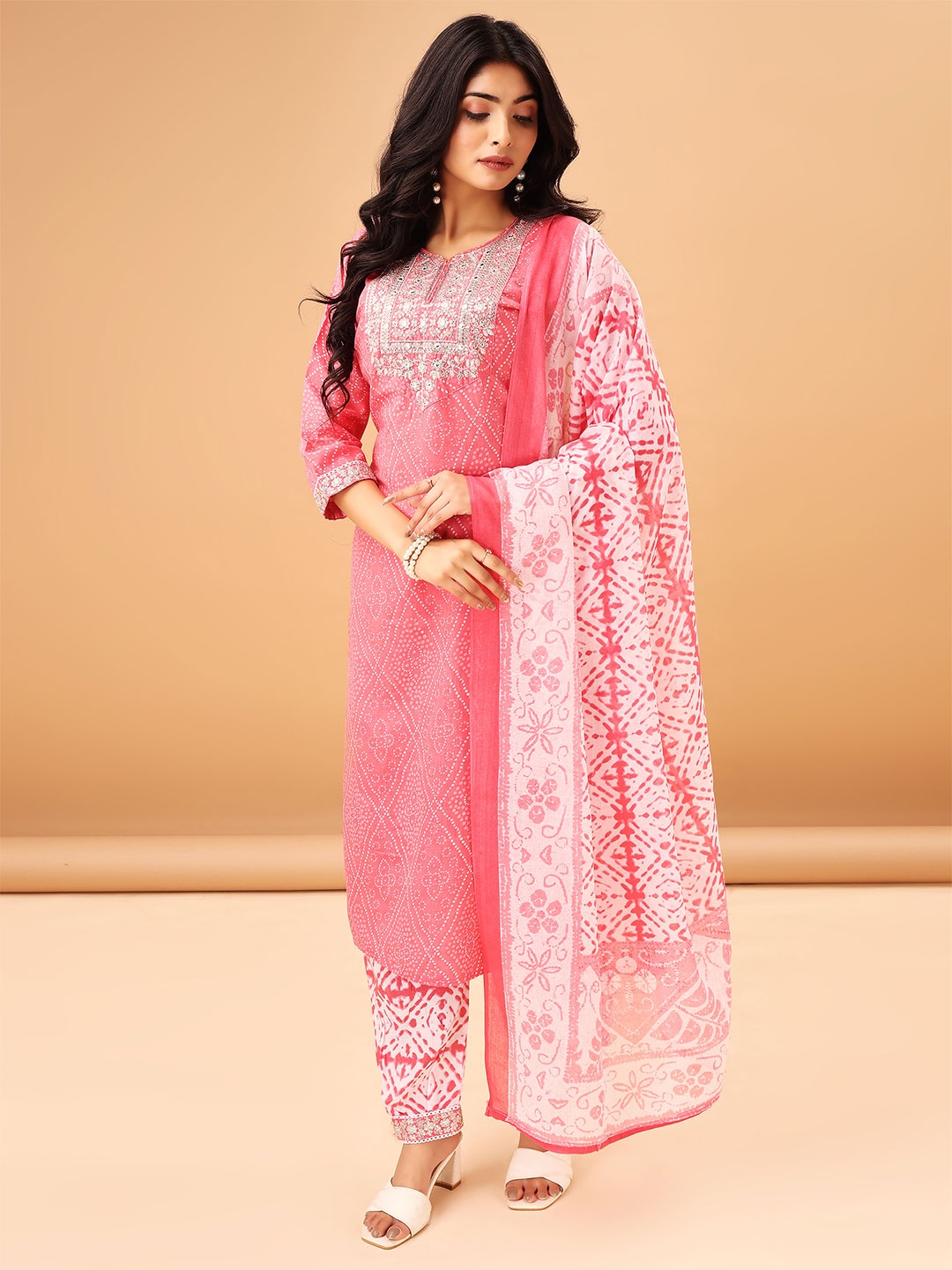 

TRAHIMAM Ethnic Motifs Printed Straight Pure Cotton Kurta With Trousers And Dupatta, Pink