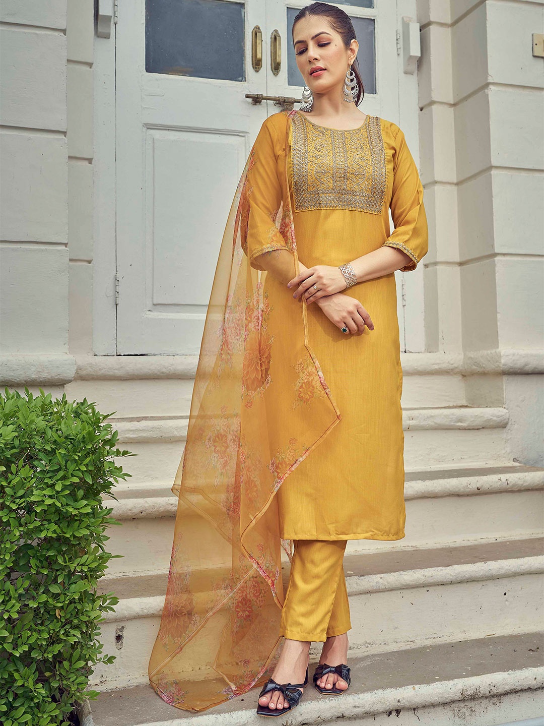 

TRAHIMAM Floral Embroidered Round Neck Straight Kurta with Trouser And Dupatta, Mustard