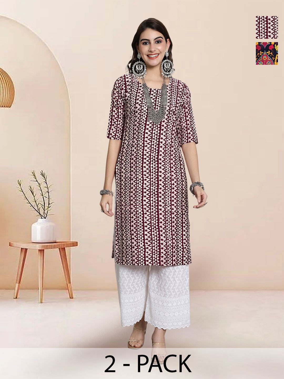 

7Threads Selection Of 2 Geometric Printed Round Neck Straight Kurtas, Off white