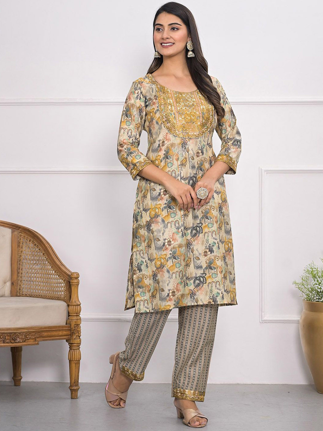 

Meena Bazaar Floral Printed Sequinnce embellished Round Neck Straight Kurta With Trouser, Mustard