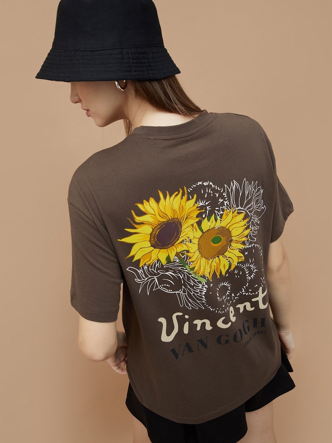 

Ginger by Lifestyle Women Meuseum Printed T Shirt, Brown