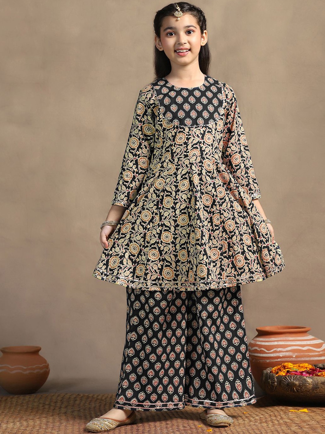 

FASHION DREAM Black & Beige Ethnic Motifs Printed Anarkali Kurta With Palazzo