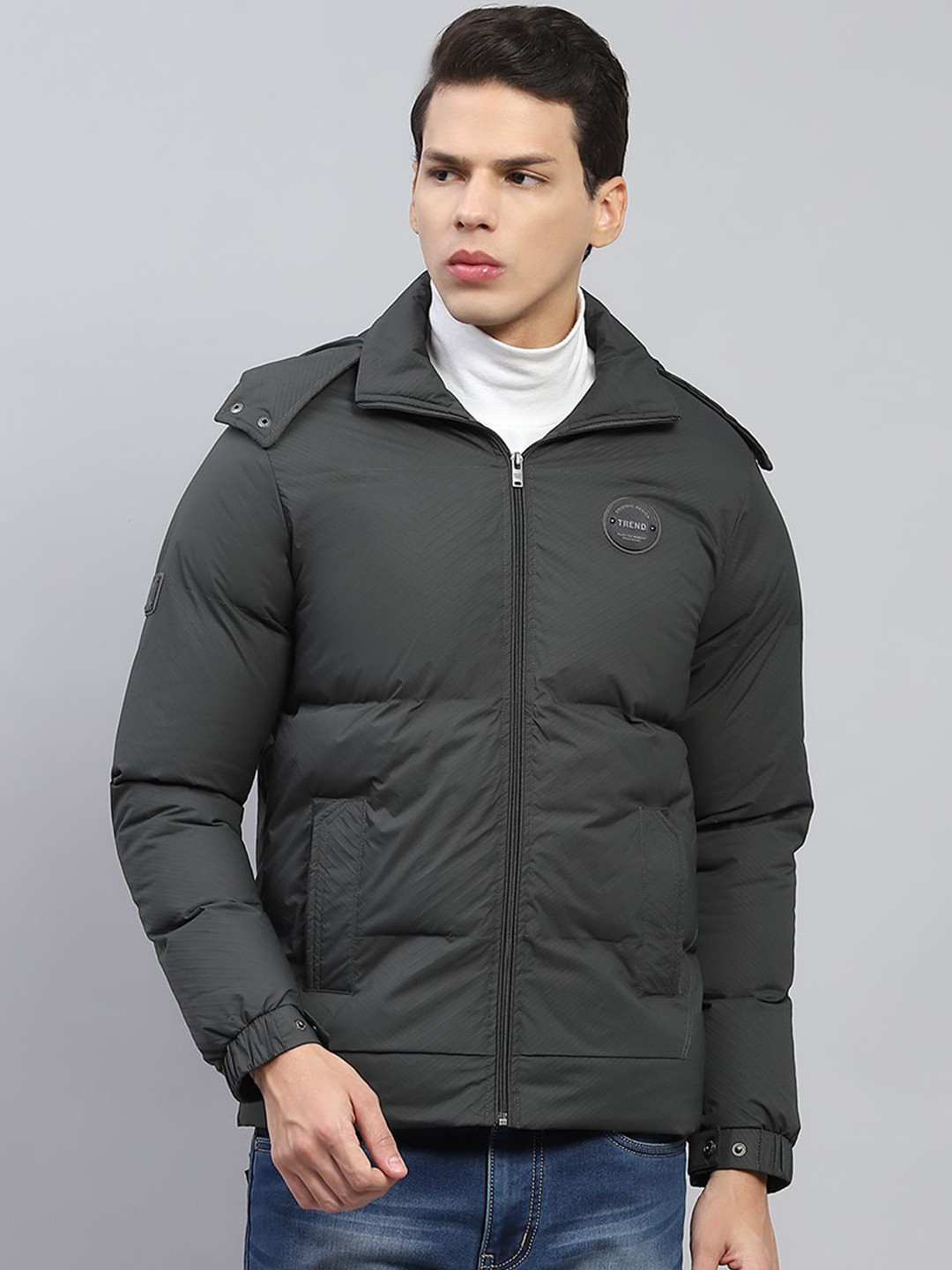 

Monte Carlo Men Hooded Solid Casual Lightweight Padded Jacket, Grey