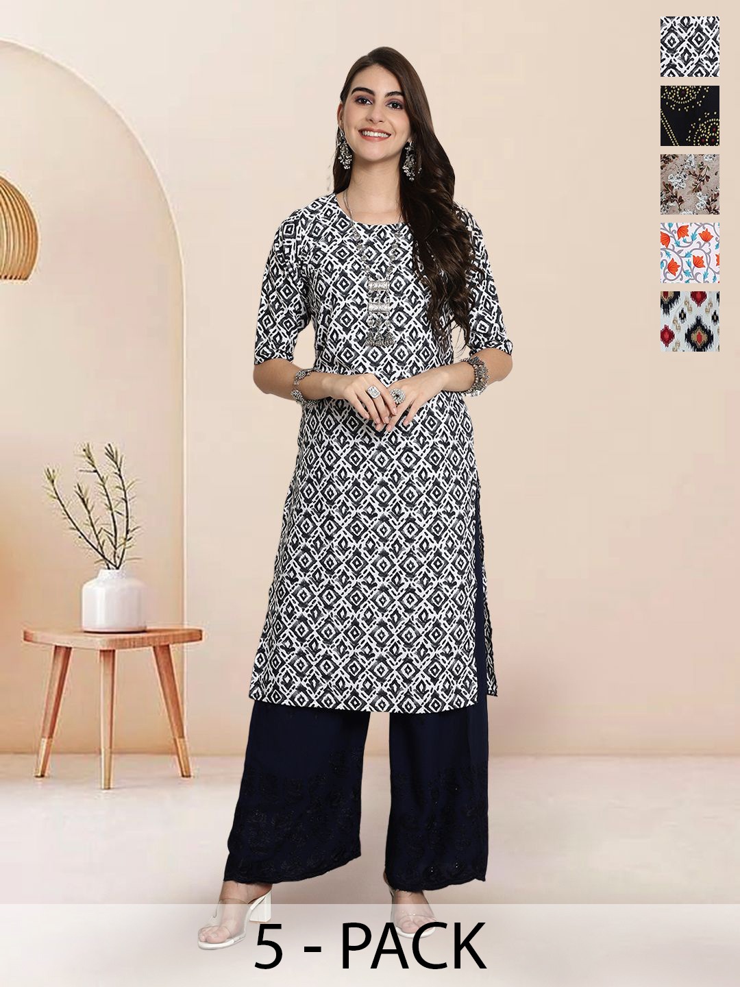 

7Threads Selection Of 5 Floral Printed Round Neck Straight Kurtas, Black