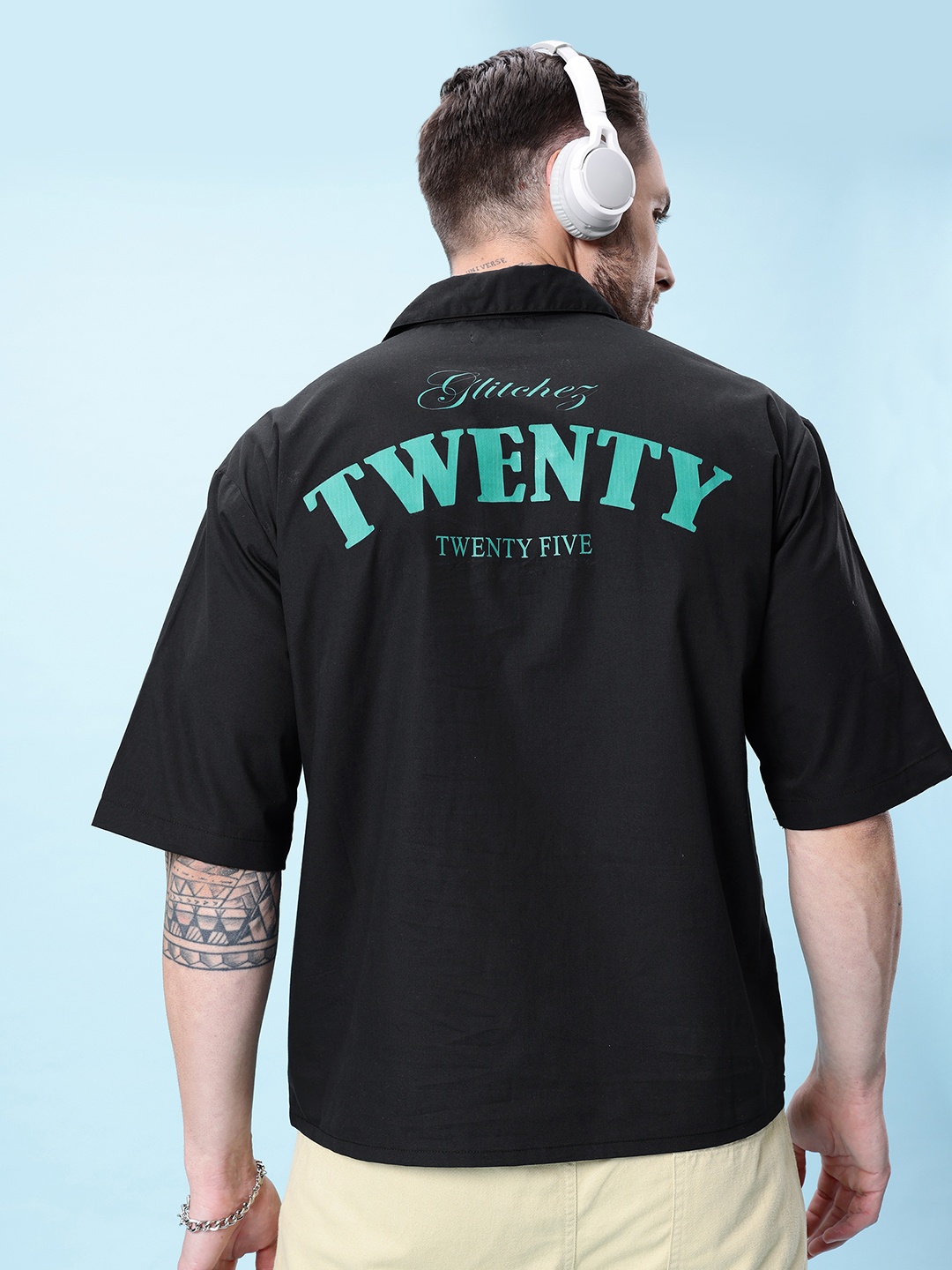

glitchez Next Gen Vibes Relaxed Fit Shirts, Black