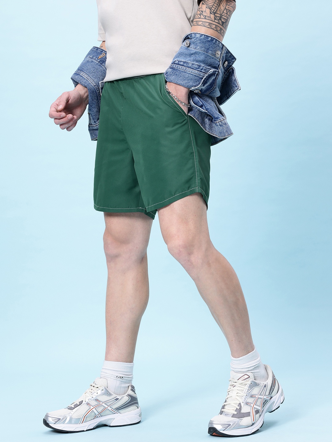 

glitchez Men Teal Tribe Relaxed Fit Shorts, Green