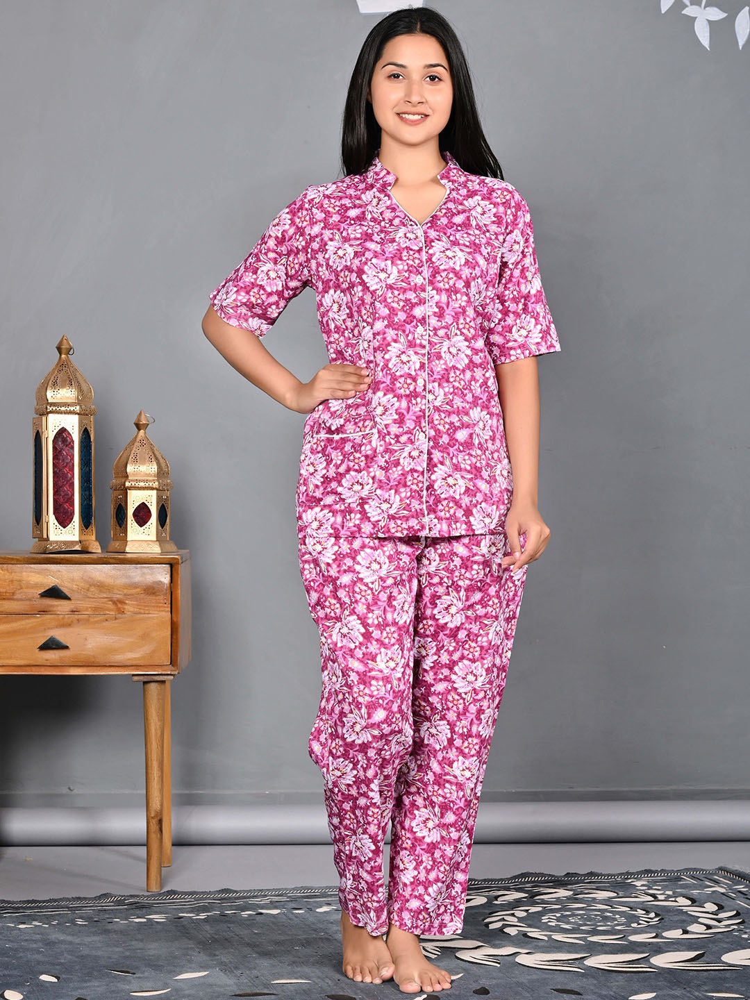 

TREND ME Women Floral Printed Night suit, Pink