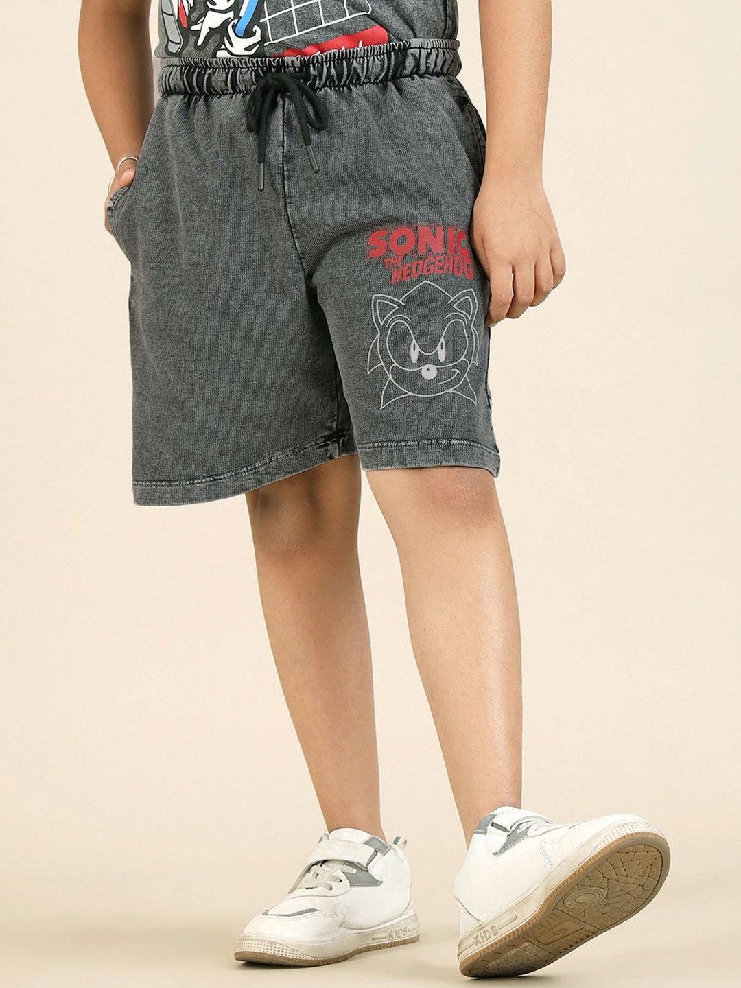 

Kids Ville Boys Sonic Classic Printed Mid Rise Shorts, Grey