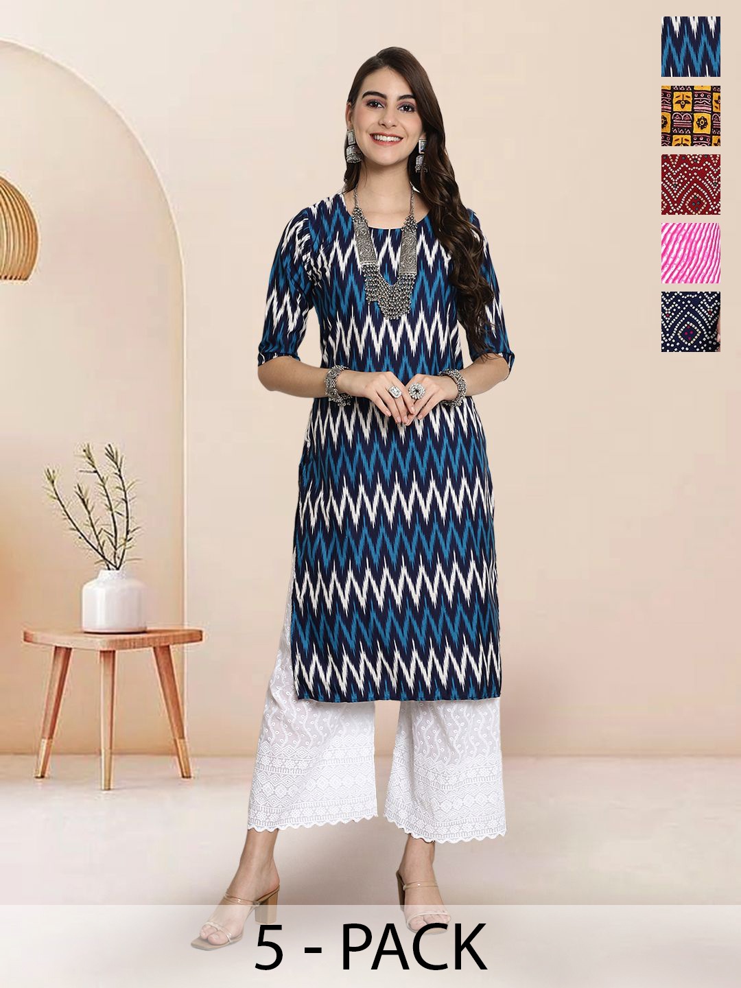 

7Threads Selection Of 5 Chevron Printed Round Neck Kurtas, Black
