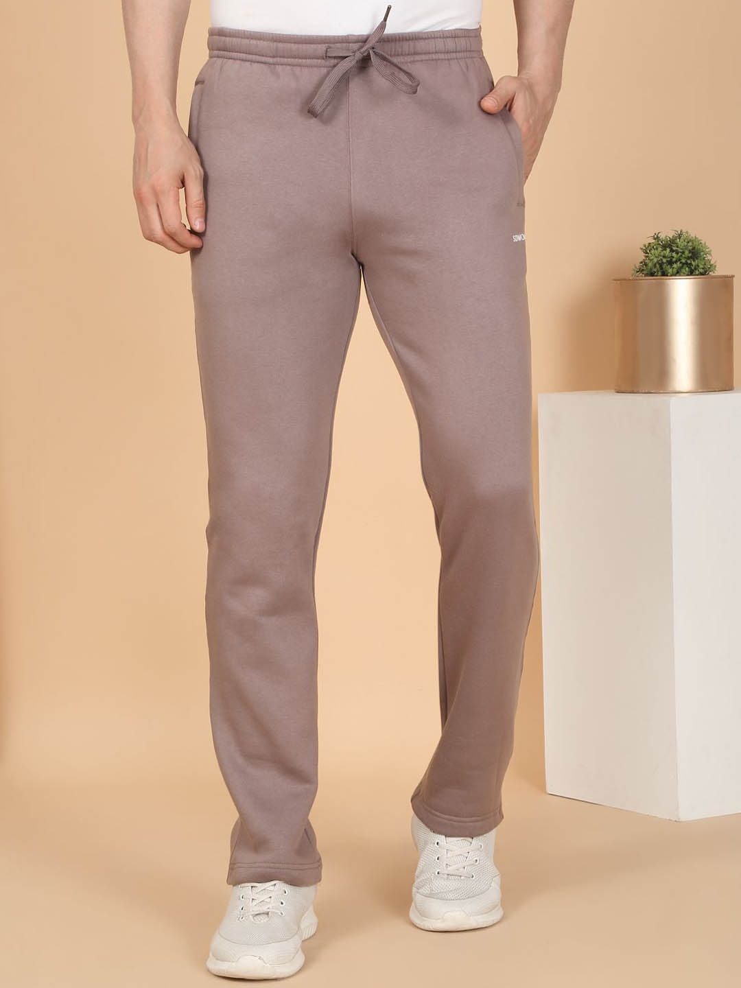 

Sweet Dreams Men Mid-Rise Track Pants, Pink