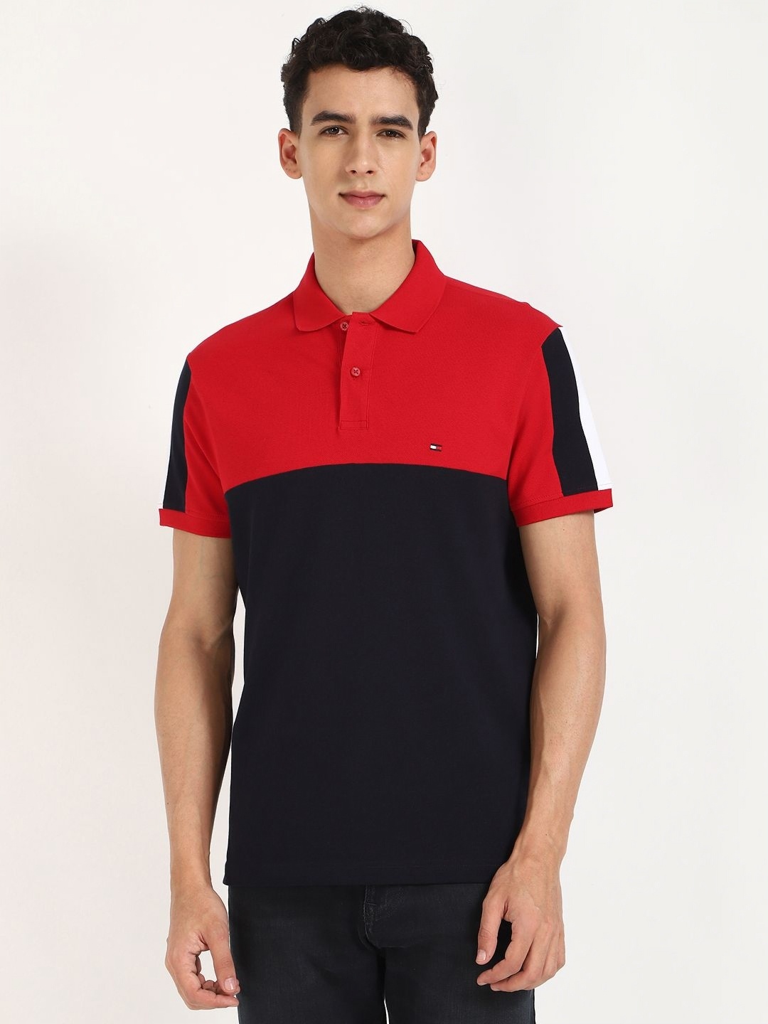

Tommy Hilfiger Men Colourblocked Polo Collar Cotton T-shirt, Navy blue