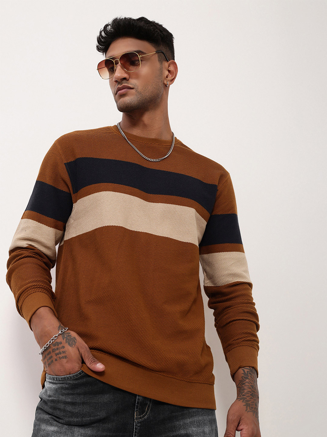 

SHOWOFF Men Colourblocked Pullover, Brown