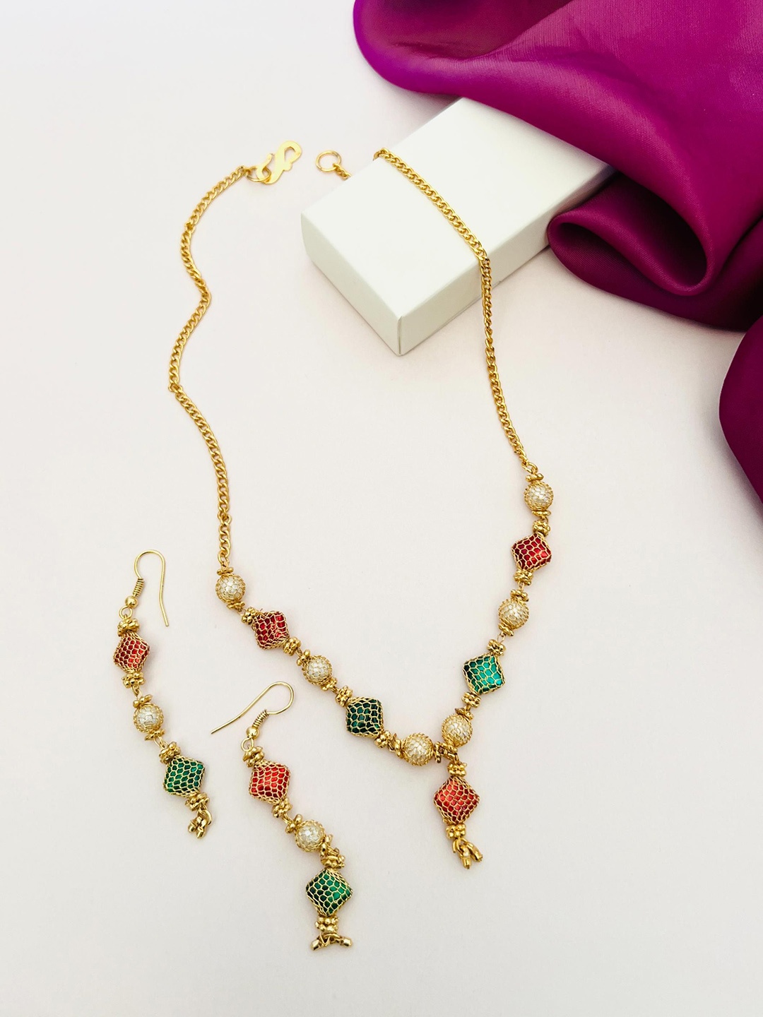 

Anouk Gold Plated Stone-Studded & Beaded Necklace and Earrings