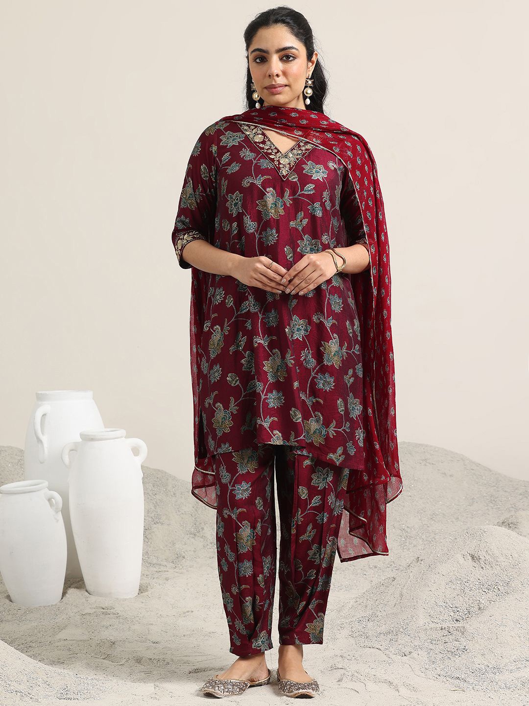 

Libas Floral Printed V-Neck A-Line Kurta With Trouser And Dupatta, Maroon